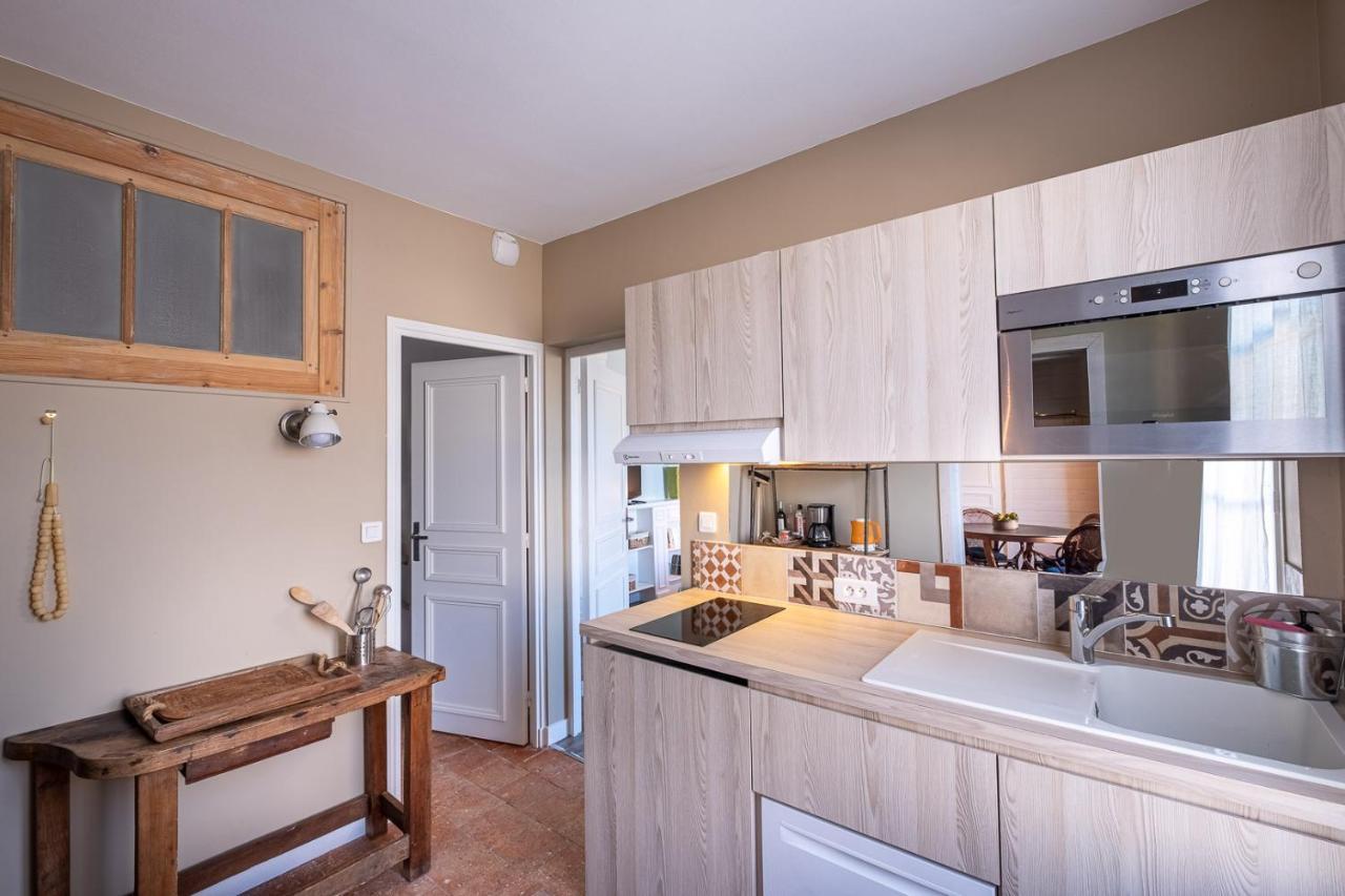 Appartements & Spa De La Marine Loire Монсоро Екстериор снимка