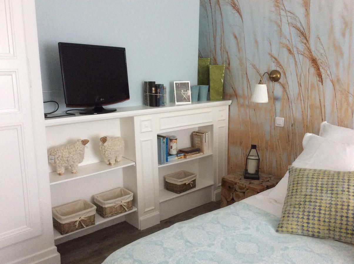 Appartements & Spa De La Marine Loire Монсоро Екстериор снимка
