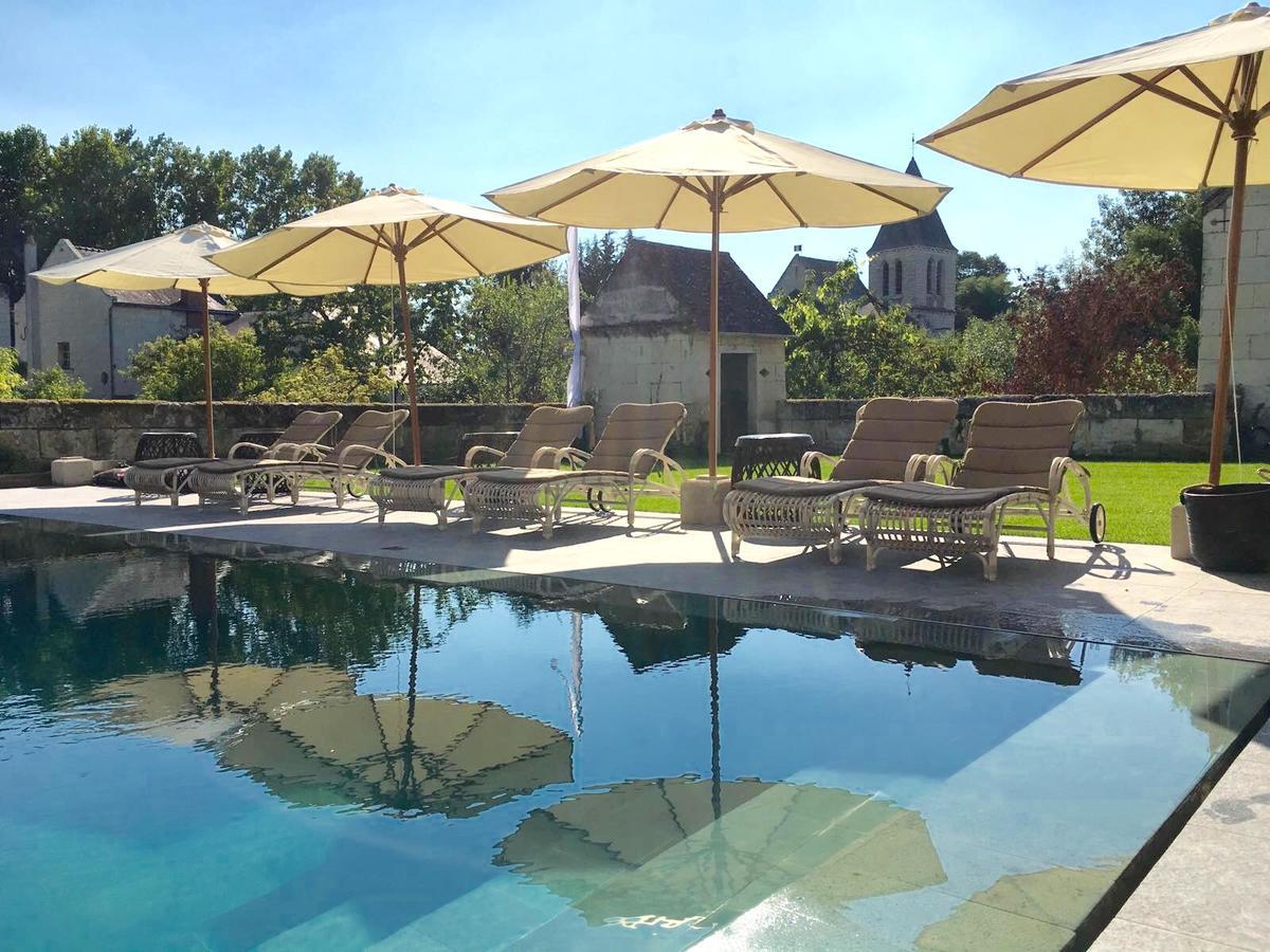 Appartements & Spa De La Marine Loire Монсоро Екстериор снимка