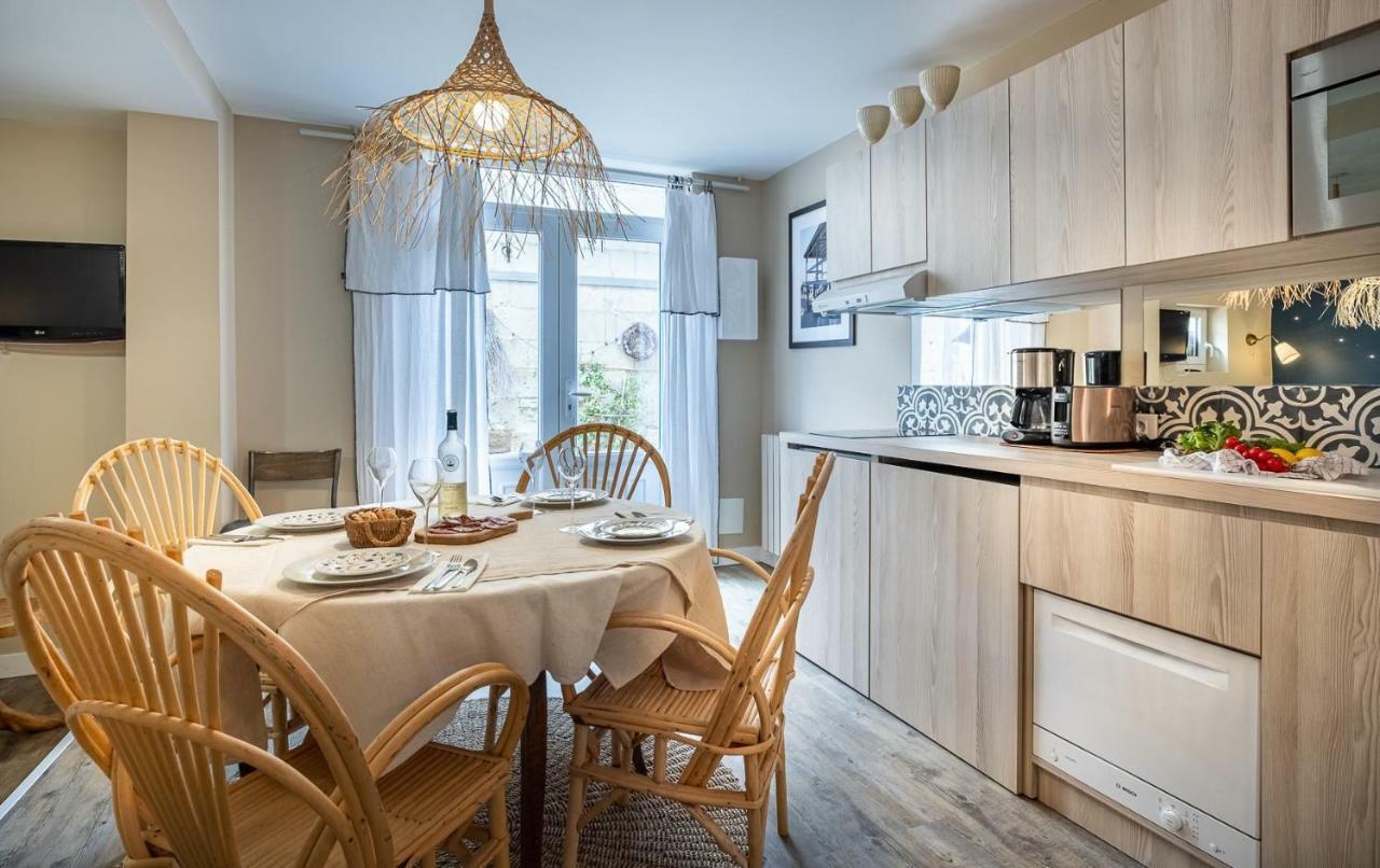 Appartements & Spa De La Marine Loire Монсоро Екстериор снимка
